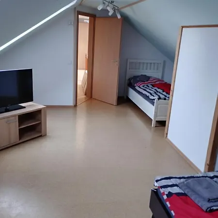 Grosse Naehe Dem Schoenen Seenland Merkendorf (Bavaria)